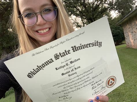 historian   active historian