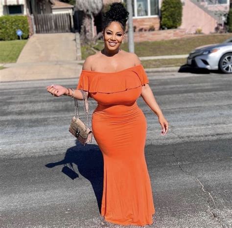 Dívka s gigantomastií, která dokázala svou nevýhodu proměnit ve výhodu