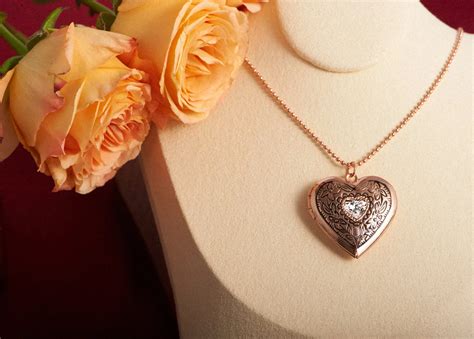 Cremation Diamond Jewelry - Wearable and Forever Remembrance | EverDear