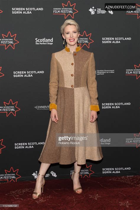 SHAUNA MACDONALD Feet - AZNudeFeet