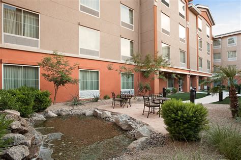 4 green hotels in Yuma