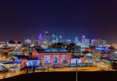 Photo of the Kansas City, MO skyline taken from atop the Liberty ...