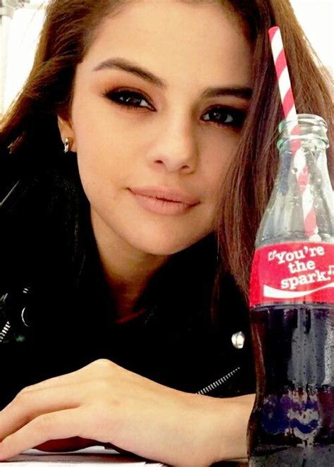 follow  pallavi bhoyar gold peak tea tea bottle pick  selena