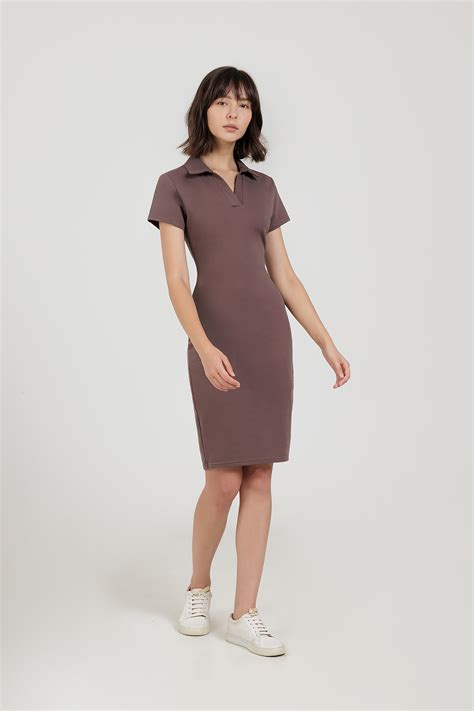 Fayth • Aelic Collared Bodycon Dress