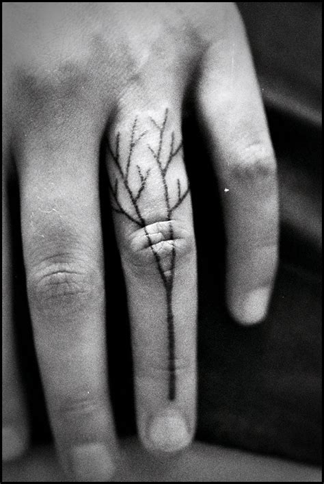 50 Best Small Tattoo Designs - Easy Tattoo Designs