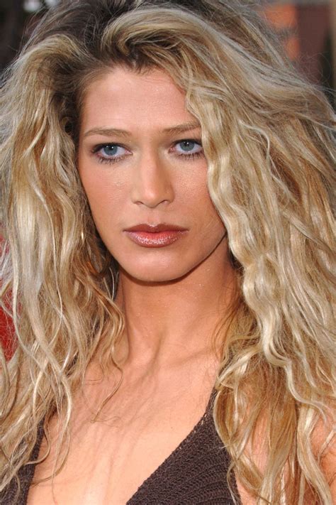 Is Kody Brown Hiding Something About Amber Smith? Experts Weigh In. Image 15