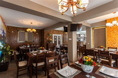 Restaurant Moldovenesc - La Moldoveanu - Restaurantul Familiei tale