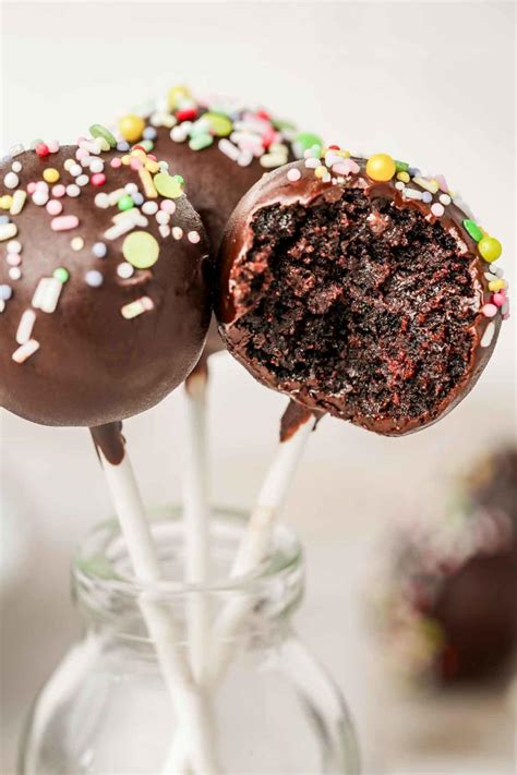 How To Make Chocolate Cake Pops Recipe From Scratch