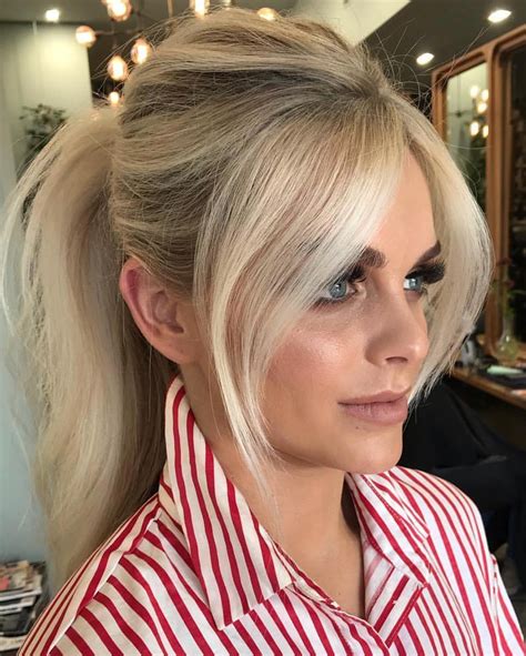 curtain bangs ponytail - Google Search | Hairstyles with bangs, Short ...