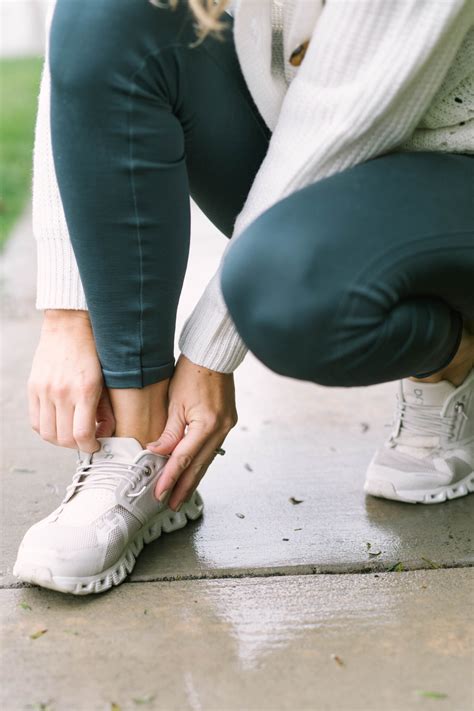 Dime Beauty Perfume Review + Best Scents (with new ones!) | Elisabeth