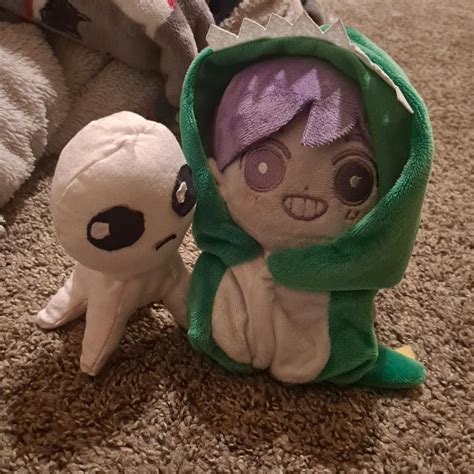 The Omori plushies have a new friend... : r/OMORI