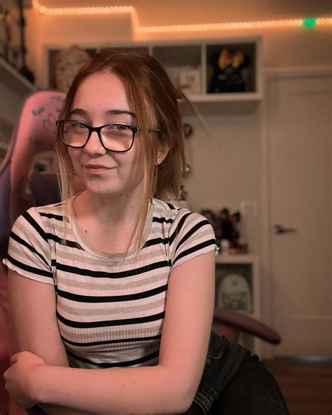 Lyssaurora - Goodnight all! 💕 Another day goes by, and I'm so excited