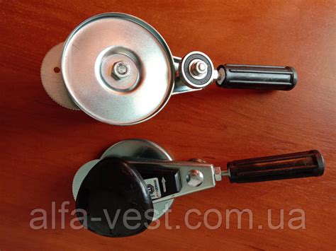 Машинка закаточная автомат " Люкс - П "для домашнего консервирования с ...