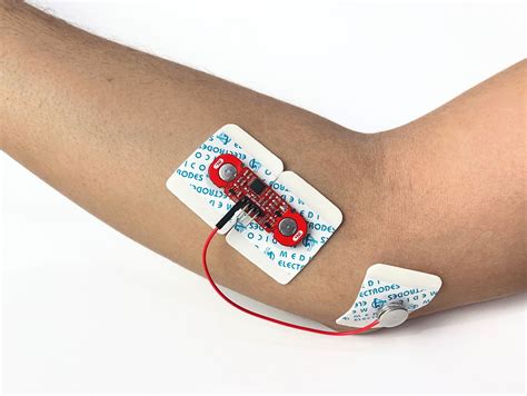 Muscle BioAmp Sensors (2022) | Details | Hackaday.io