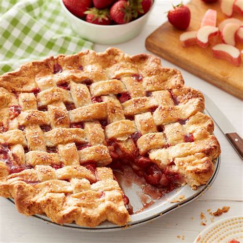Strawberry Rhubarb Pie recipe | littlecook