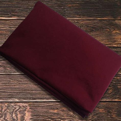 contoh warna maroon  koleksi gambar