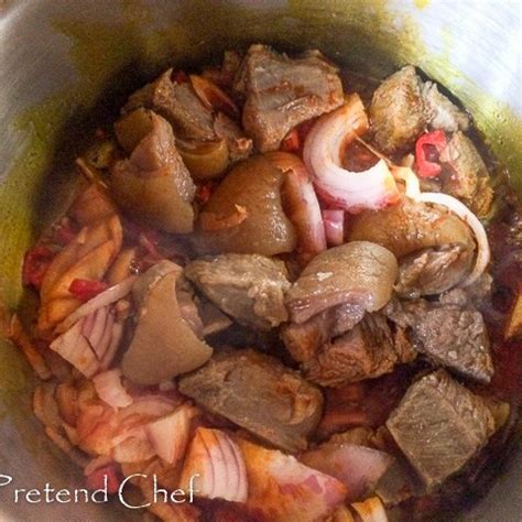 Bushmeat and Vegetable - The Pretend Chef
