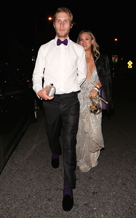 SNAP! TV Actress Kaley Cuoco Nude • Fappening Sauce