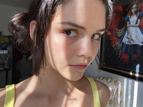 r/chloenoa so fucking cute | Scrolller