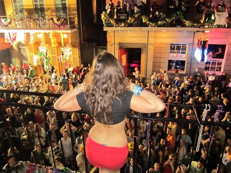 Mardi Gras flasher : pics