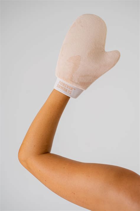 Self Tanning Mitt – Forever Sundays