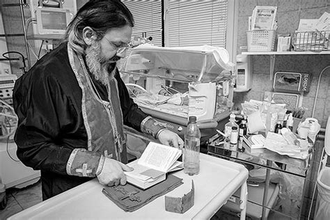 Иеромонах Иоанн (Гуайта): «Я сам родился экстремально» / Православие.Ru