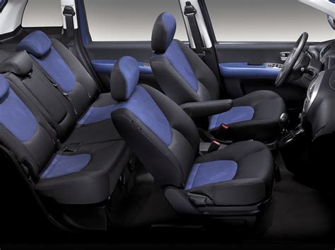 Hyundai Matrix - характеристики и цена, фотографии и обзор