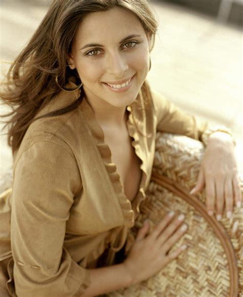 Jamie Lynn Sigler - LATINA Magazine Photoshoots - Hot PHOTOSHOOT