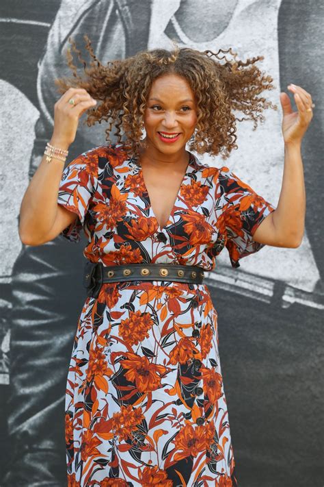 Angela Griffin - HawtCelebs