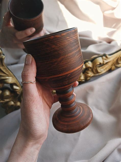 Бокал из красной глины