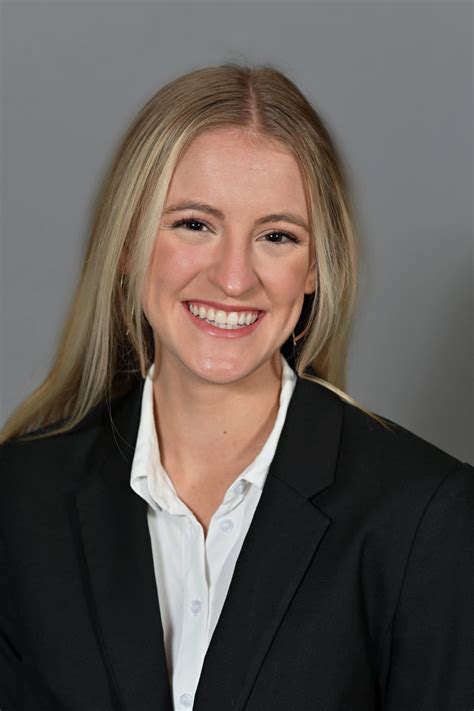 Emma White's Instagram, Twitter & Facebook on IDCrawl