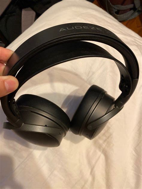 Audeze Maxwell Wireless Gaming Headset (PlayStation), Audio, Headphones ...
