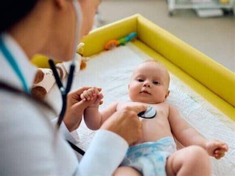 Pediatria O Que Faz - O que faz um pediatra e qual a sua função? | Nestlé FamilyNes