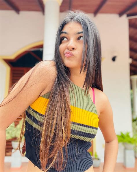 Shenaya Aneesa Vanhoff | Never lose hope better days are coming