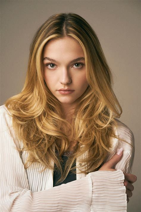 Jayden Bartels Outfits & Style Photos • CelebMafia