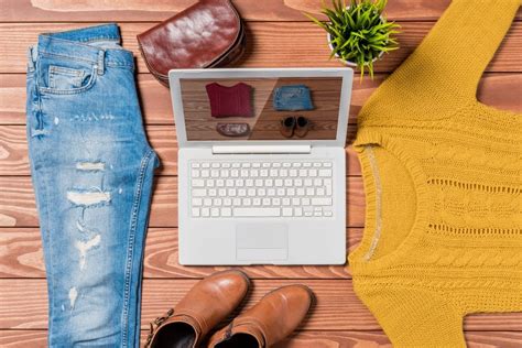 Kleidung online kaufen – 3 Tipps für den Kauf - Haushaltstipps.net
