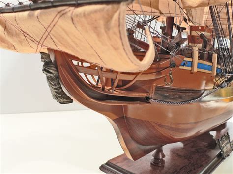 HMS Bounty - Nain ship models