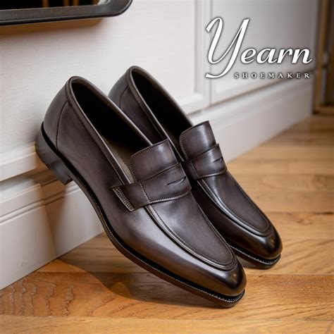 The Ultimate Guide to Shoe Trees: Types, Benefits, and Best Picks - The