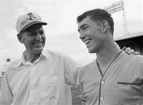 Steve Sloan, former coach and national title-winning QB at Alabama, has