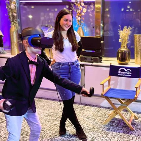 #1 service to rent VR for your event. Best Virtual Reality.