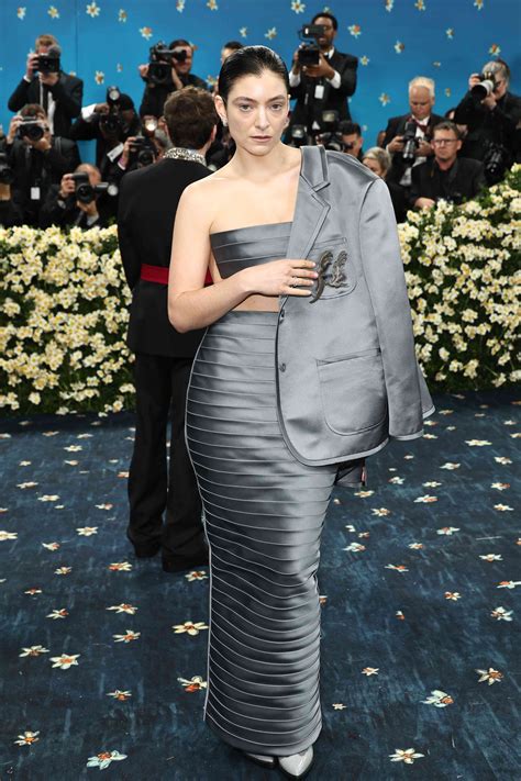 Lorde Wears Nearly Naked Look in Rare Red Carpet Outing at 2025 Met Gala