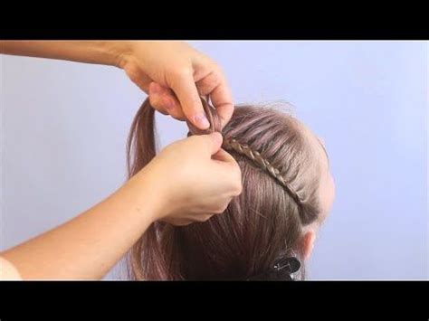 Быстрые #Прически для девочек / #прическа в школу / косички с ...