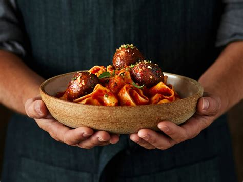 mission-barns-cultivated-pork-fat-lab-grown-meat-novel-bioreactors-1