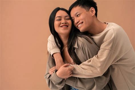 valentines day  physical affection  boost  health