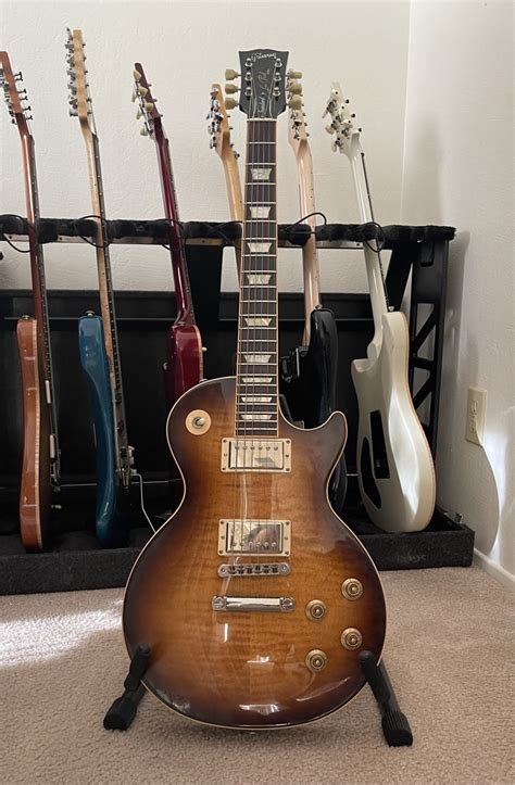 Les Pauls look so much better without a pickguard. | Page 9 | The Gear Page