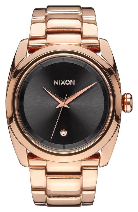 white nixon  design corral