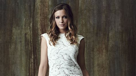 Katie Cassidy 4k, HD Wallpaper | Rare Gallery
