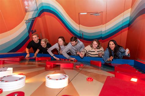 Exploring Tysons Corner: Shopping, Dining, and Attractions 11