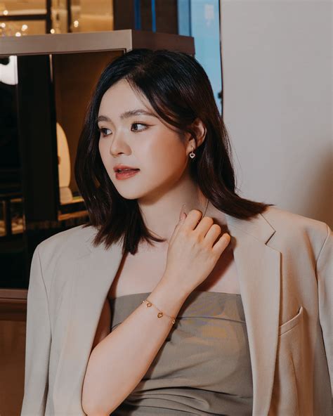 The Pretty Woman collection has remained part of the Maison, a symbol