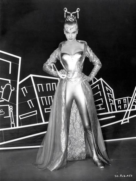 Cassandra Elvira Peterson Nude